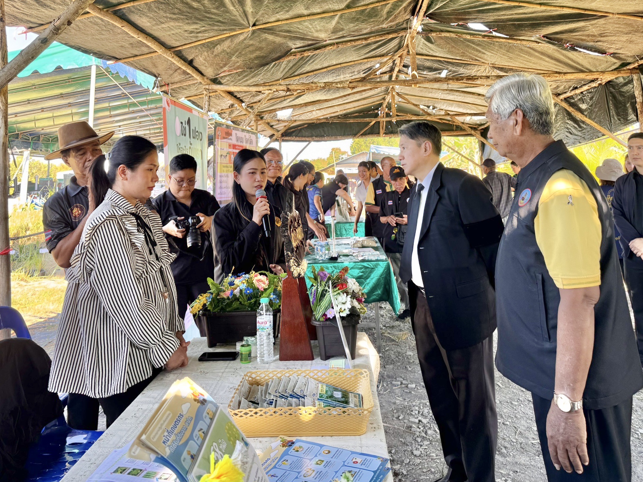 title - ส.ป.ก.จันทบุรี เข้าร่วมงานและจัดนิทรรศการกิจกรรมในวันดินโลก